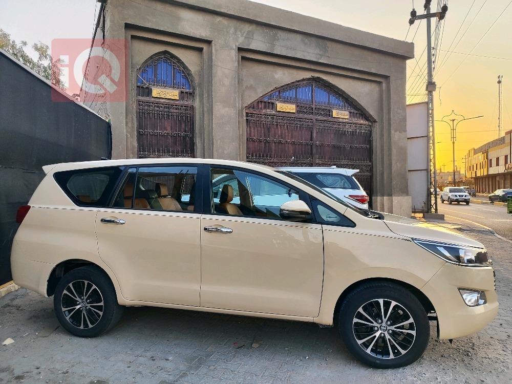 Toyota Innova